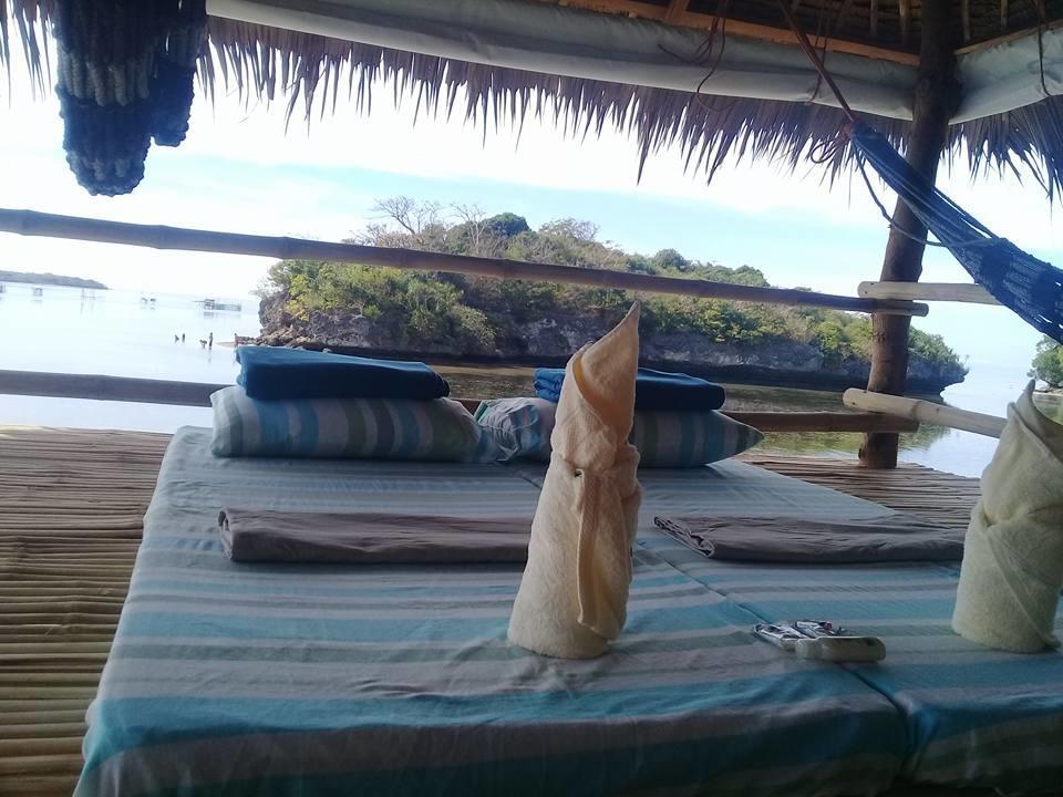 เบิร์ดแลนด์ บีช คลับ Hotel Bolinao ภายนอก รูปภาพ